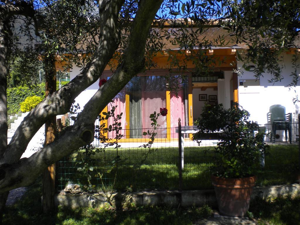 B&B Camister Toscolano Maderno Buitenkant foto